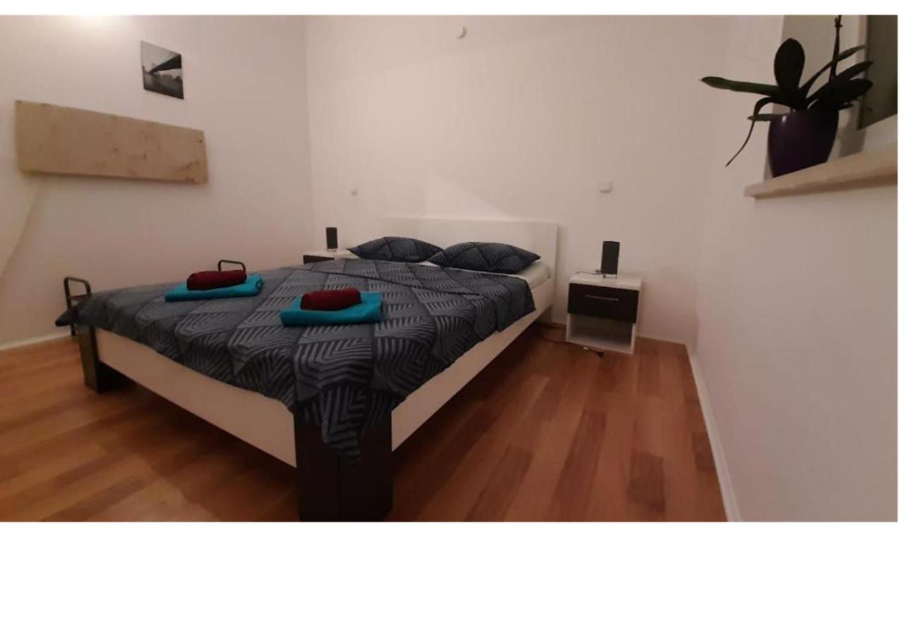 Apartment Shankini Pula Exteriér fotografie