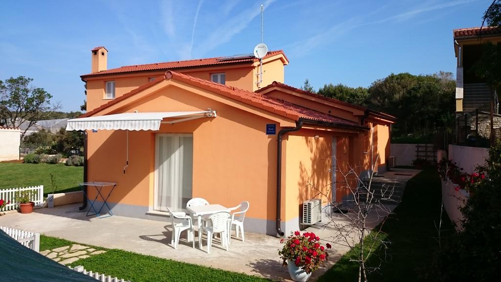 Apartment Shankini Pula Pokoj fotografie